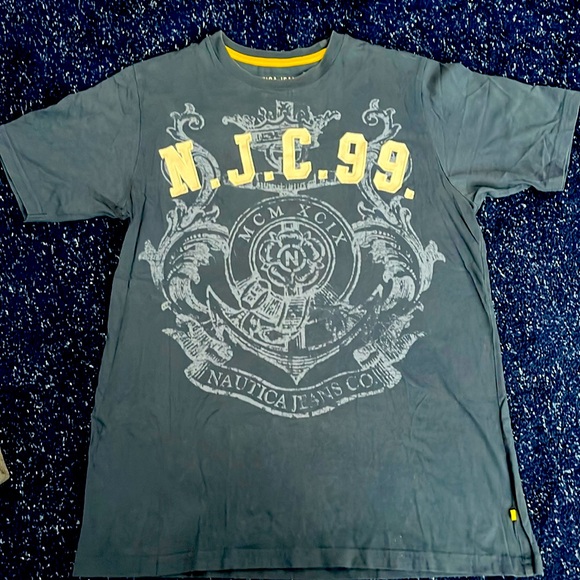 Nautica 100% cotton tee. EUC Peru cotton - Picture 1 of 2